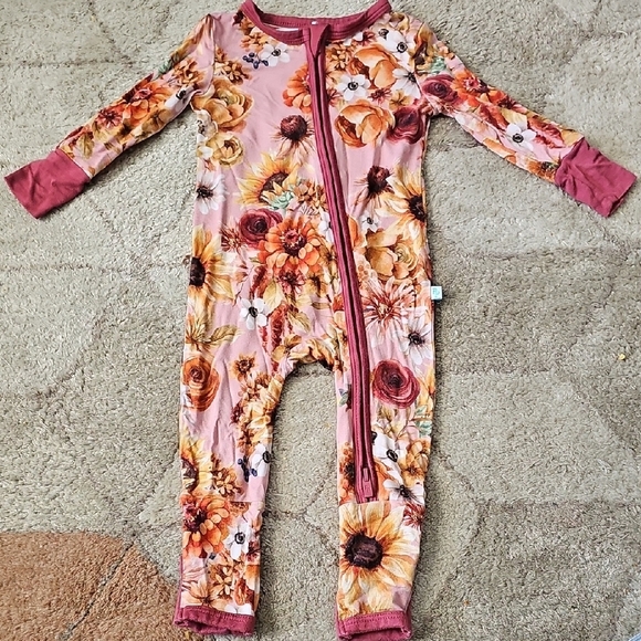 Posh Peanut Brigitta Convertable Footies - Picture 1 of 3